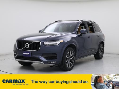2019 Volvo XC90 T6 Momentum