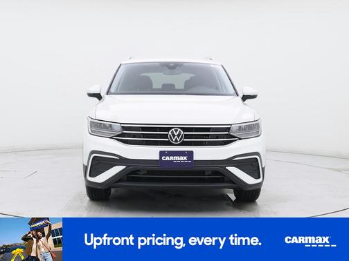 White 2022 Volkswagen Tiguan SE