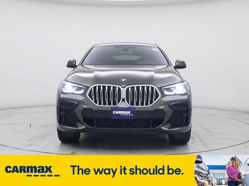 2022 BMW X6 xDrive40i