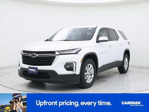 White 2023 Chevrolet Traverse LS