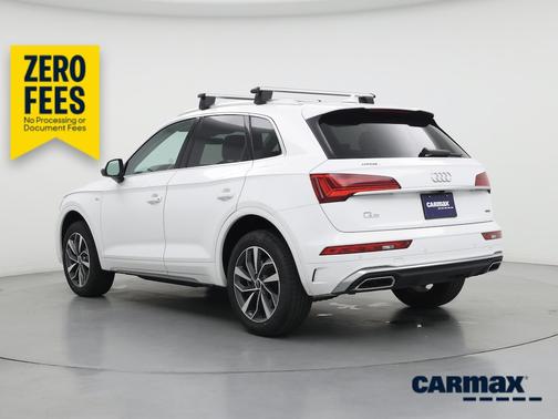 White 2024 Audi Q5 S-Line Premium Plus