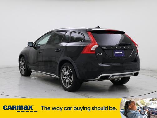 2016 Volvo V60 Cross Country T5