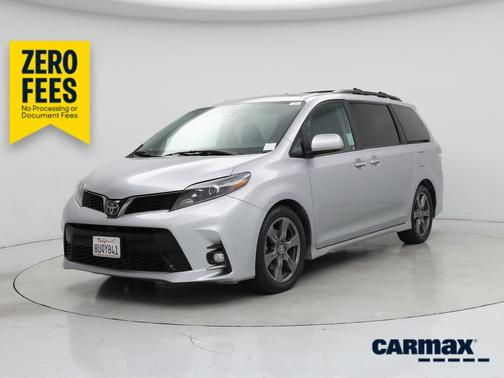 Silver 2020 Toyota Sienna SE Premium