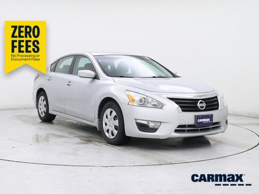 Silver 2014 Nissan Altima S