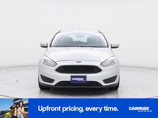 Gray 2017 Ford Focus SE