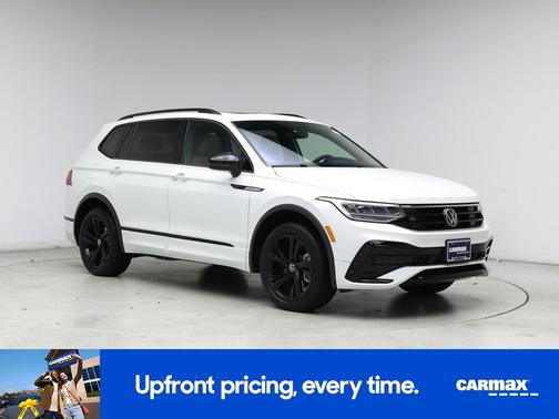 2023 Volkswagen Tiguan SE R-Line Black