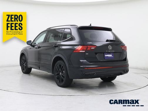 Black 2022 Volkswagen Tiguan SE R-Line Black