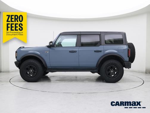 Blue 2022 Ford Bronco Wildtrak