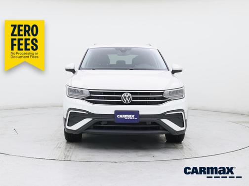 White 2022 Volkswagen Tiguan SE