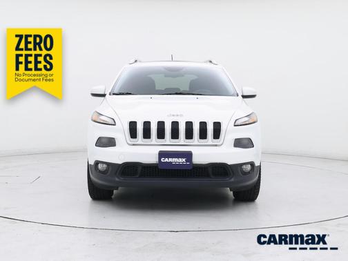 White 2015 Jeep Cherokee Latitude