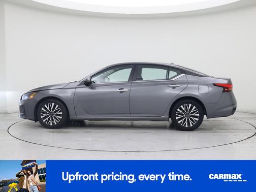 2023 Nissan Altima SV