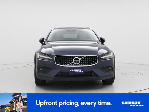 Blue 2022 Volvo V60 Cross Country T5