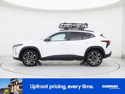 White 2025 Chevrolet Trax 1RS