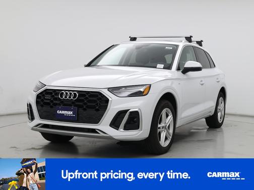White 2024 Audi Q5 S-Line Premium Plus
