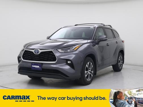 2023 Toyota Highlander Hybrid XLE