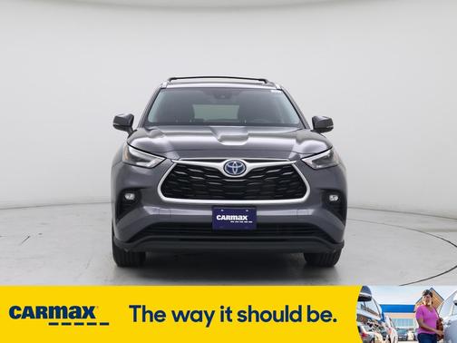 2023 Toyota Highlander Hybrid XLE