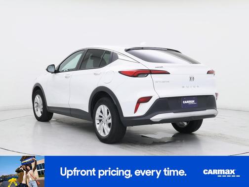 White 2024 Buick Envista Preferred