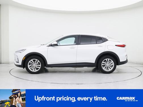 White 2024 Buick Envista Preferred