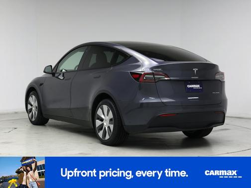 Gray 2022 Tesla Model Y Long Range