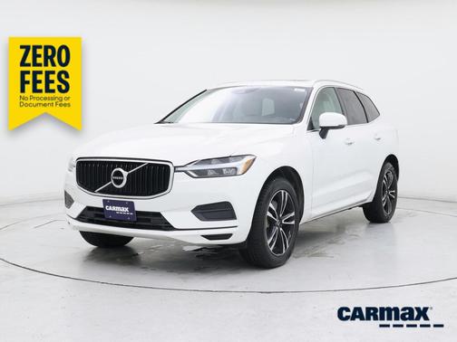 White 2020 Volvo XC60 T6 Momentum