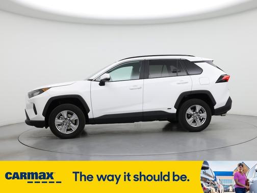 2022 Toyota RAV4 Hybrid LE