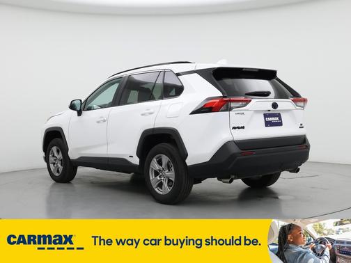 2022 Toyota RAV4 Hybrid LE