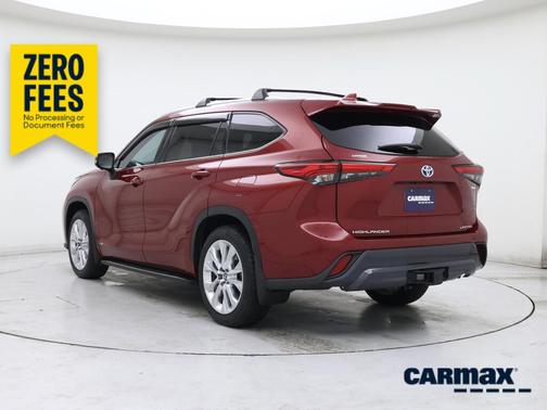 Red 2023 Toyota Highlander Hybrid Limited