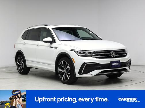 White 2023 Volkswagen Tiguan SEL R-Line