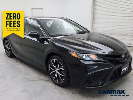 Black 2023 Toyota Camry SE