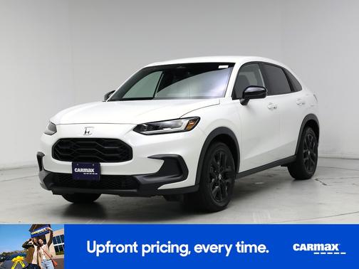 White 2023 Honda HR-V Sport
