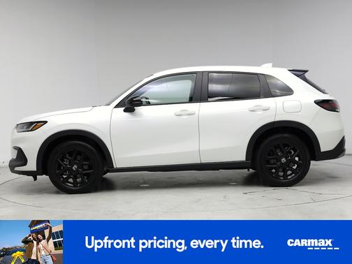 White 2023 Honda HR-V Sport