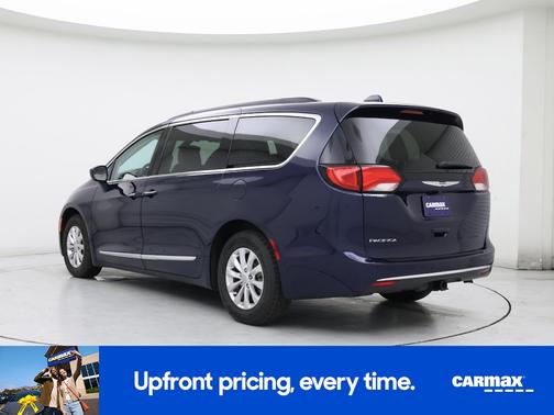 2017 Chrysler Pacifica Touring Plus