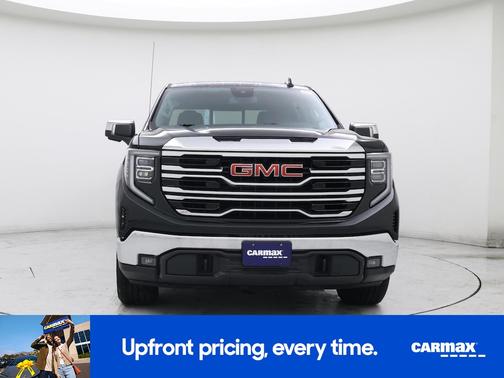 Black 2023 GMC Sierra 1500 SLT