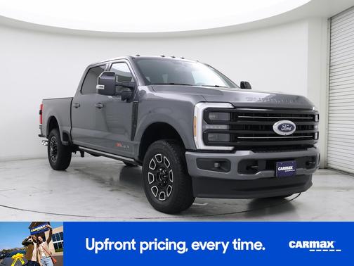 2025 Ford F-350 Platinum