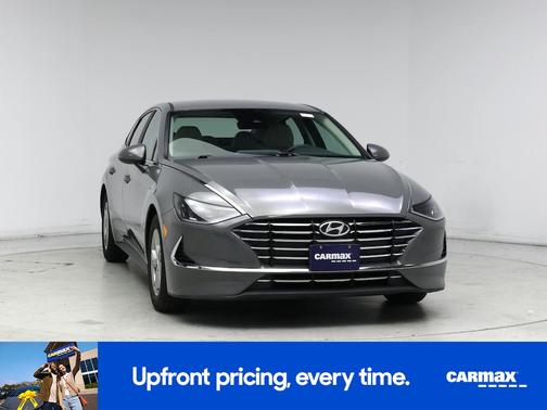 Gray 2023 Hyundai SONATA SE