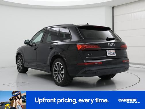 2022 Audi Q7 Premium Plus