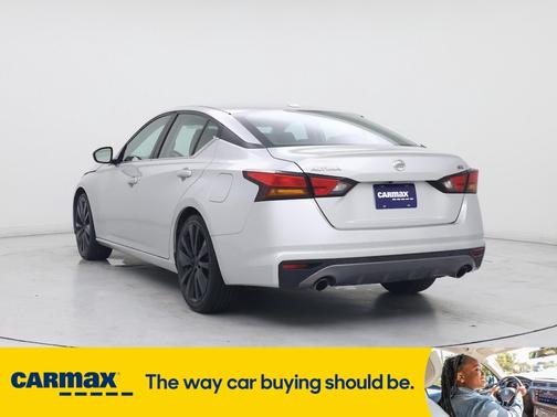 2019 Nissan Altima SR