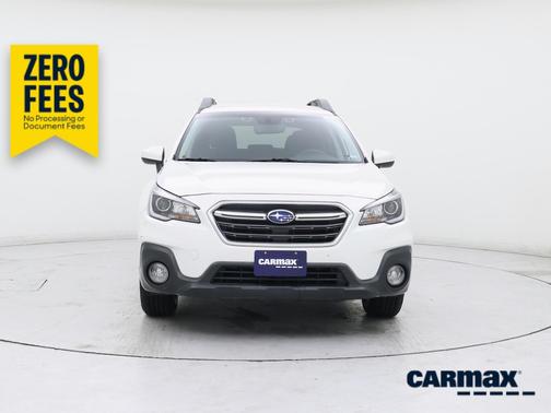 White 2019 Subaru Outback 2.5I Premium