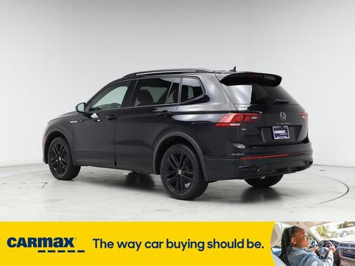 2022 Volkswagen Tiguan SE R-Line Black