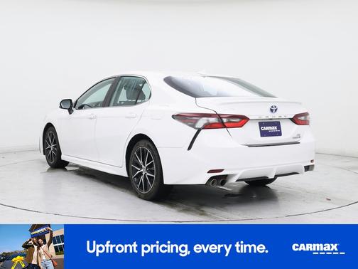 2023 Toyota Camry Hybrid SE