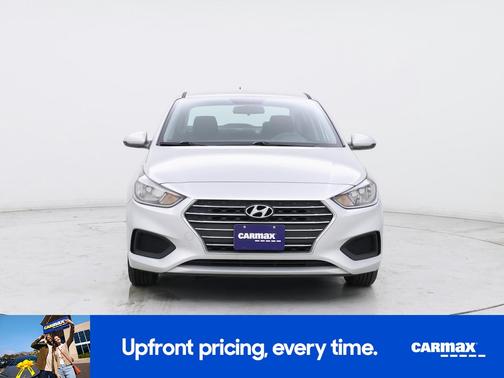 2020 Hyundai Accent SE