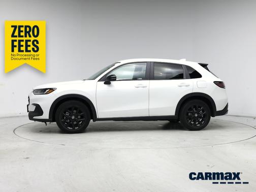 White 2024 Honda HR-V Sport