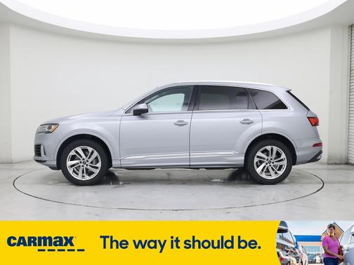 2023 Audi Q7 Premium Plus