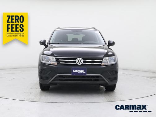 Black 2021 Volkswagen Tiguan SE