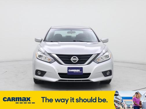 2016 Nissan Altima SV