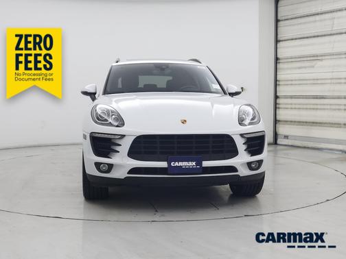 White 2018 Porsche Macan S