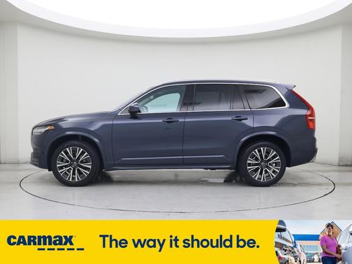 2021 Volvo XC90 T5 Momentum