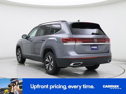 Gray 2024 Volkswagen Atlas SE