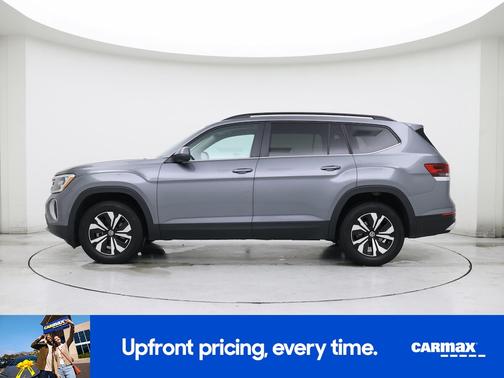 Gray 2024 Volkswagen Atlas SE