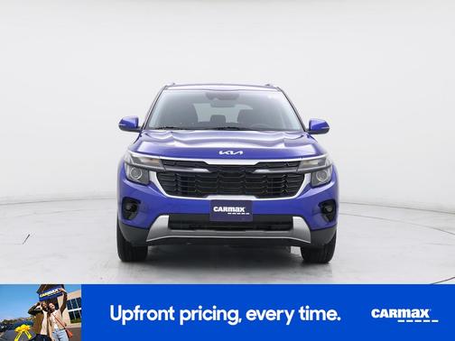 Blue 2024 Kia Seltos S